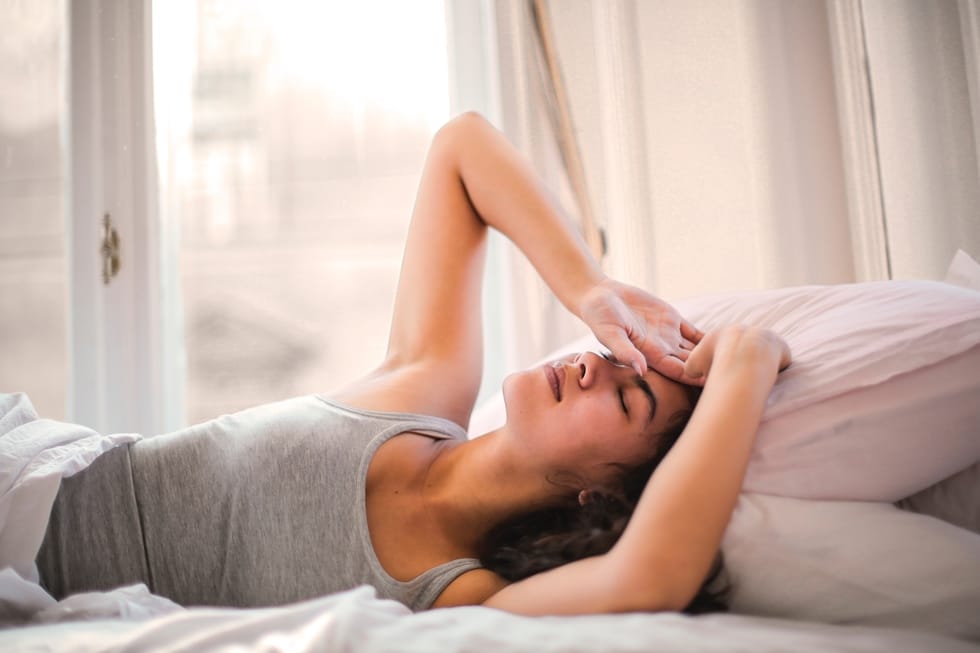 Pourquoi les fortes chaleurs nuisent-elles au sommeil ? Comment dormir quand il fait trop chaud ?