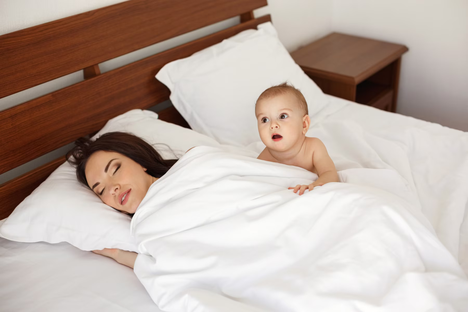 Gérer la régression du sommeil à 4 mois: conseils pour votre bébé